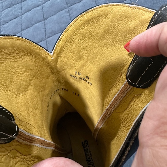 Floral Embroidered Heeled Boots - Picture 8 of 8